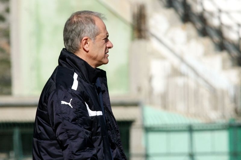 Θρασύβουλος: «Μισός» στη Μυτιλήνη