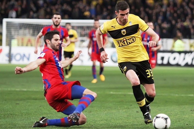 Πετρόπουλος: «Τον κόσμο δίπλα μας»