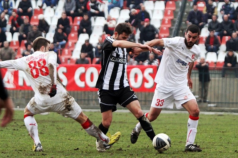 Έ«χ»ασε την ευκαιρία ο Πανσερραϊκός, 0-0 με Επανομή