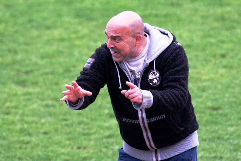 Νίκη Βόλου: Τέλος ο Χατζάρας
