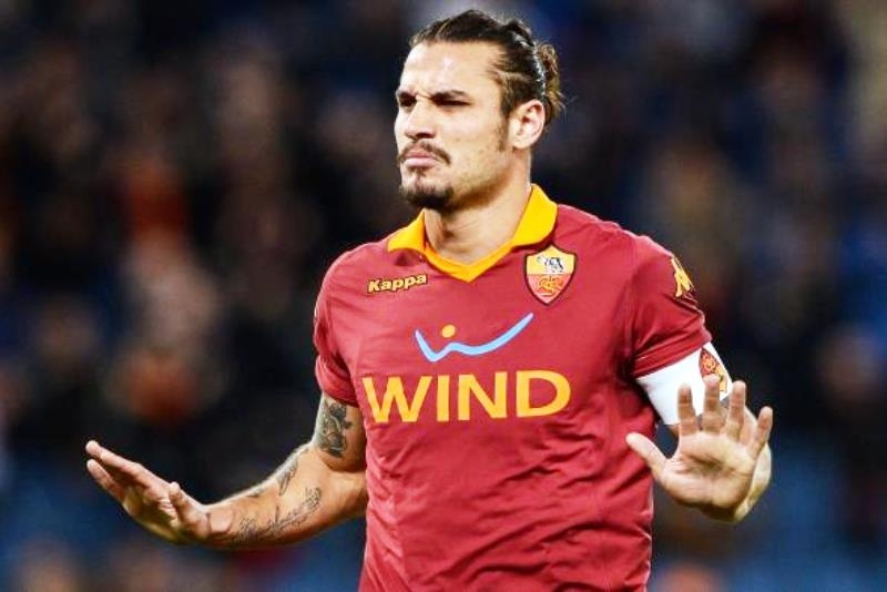 Ρόμα: Άκυρο σε Τότεναμ για Οσβάλντο