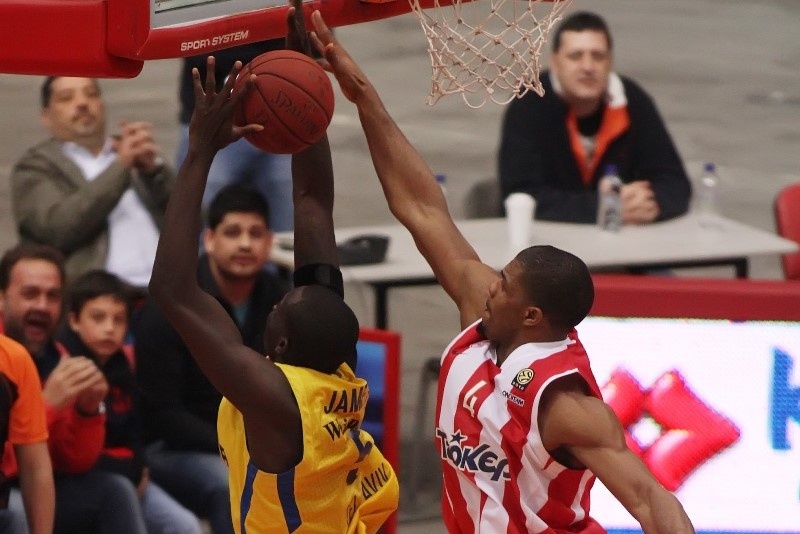 Ολυμπιακός: Τα highlights της ήττας από τη Μακάμπι (video)