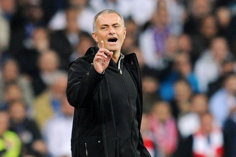 Μουρίνιο: «Ευχαριστώ τον Πάντεφ»