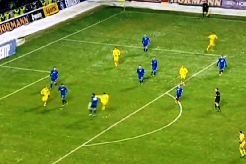 Το πιο σκληρό μαρκάρισμα των προκριματικών (video)