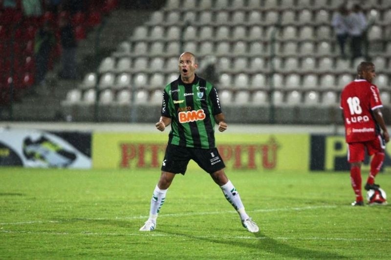 Το άχαστο του Φάμπιο Ζούνιορ (video)