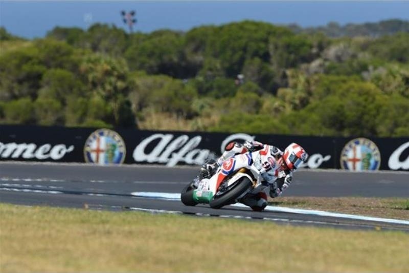 SBK: Χειρουργήθηκε ο Haslam!