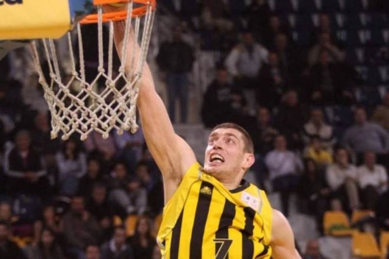 Άρης: Με Πελεκάνο στην Αθήνα