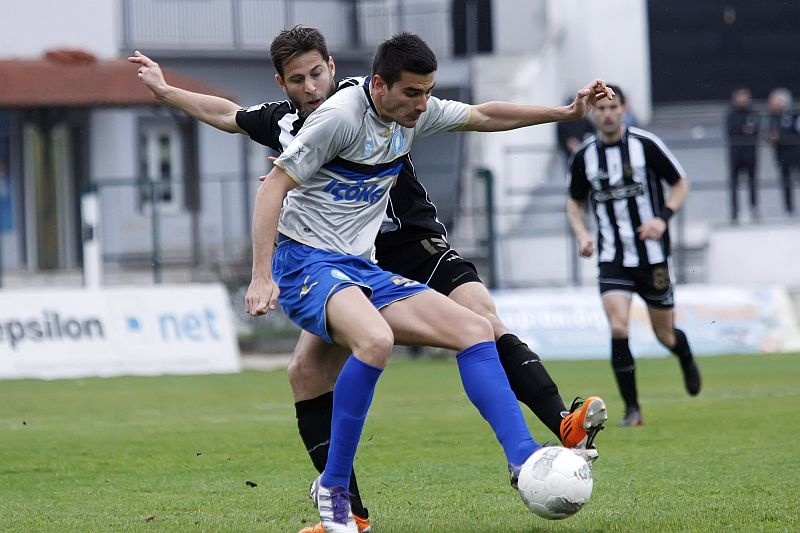 Στην τετράδα με δύο «ροπαλιές»