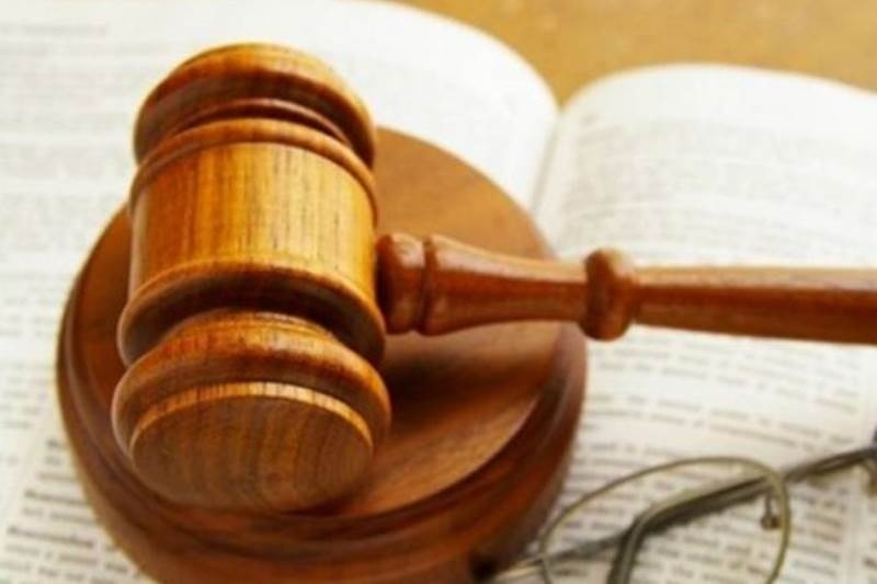 Αναστέλλουν εκ νέου τις κινητοποιήσεις τους οι εισαγγελείς