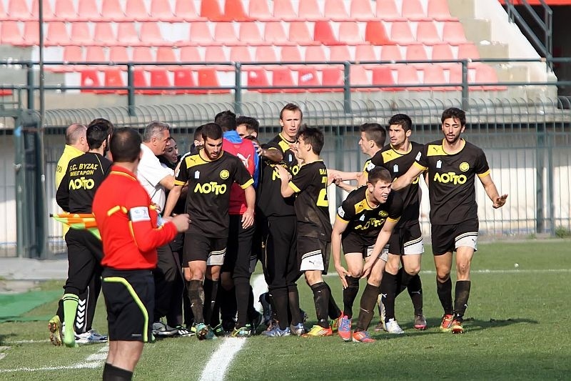 «Ανάσα» για Βύζαντα, 2-1 τον Ηρακλή Ψαχνών