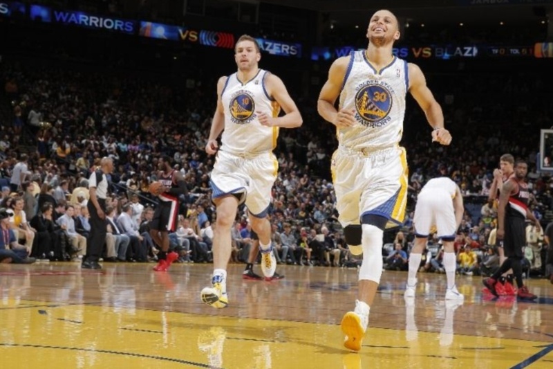 NBA: Έπιασε… φωτιά ο Κάρι