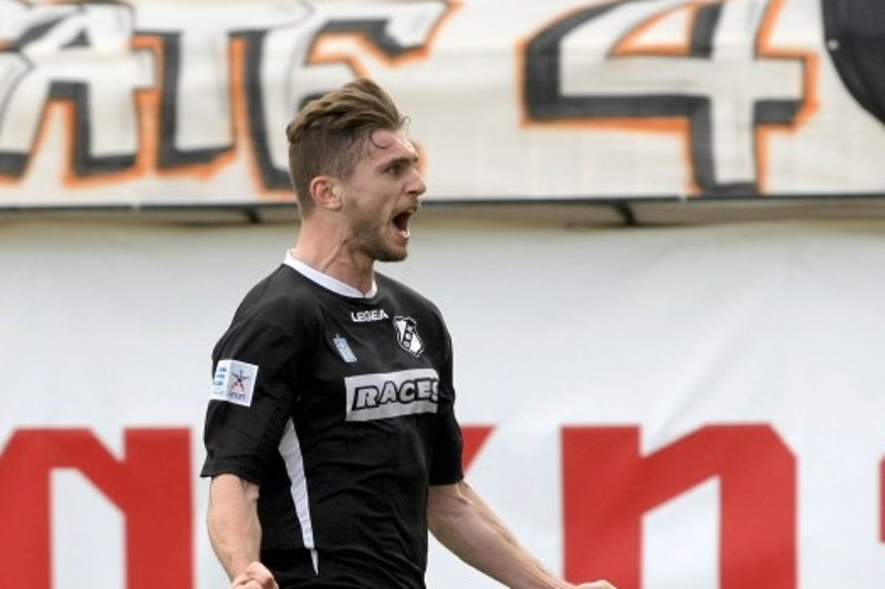 Παπάζογλου: «Με δώδεκα παίκτες κόντρα στον Ατρόμητο»