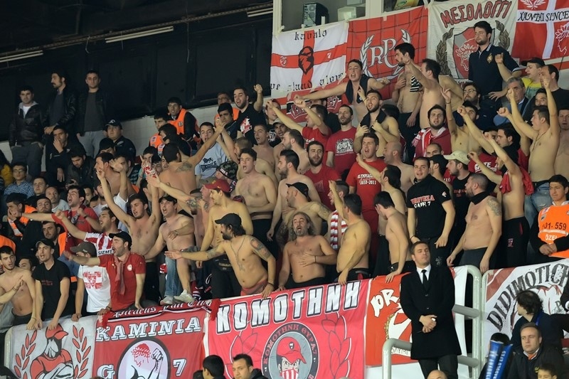 Ολυμπιακός: Ανάμικτα συναισθήματα οι οπαδοί