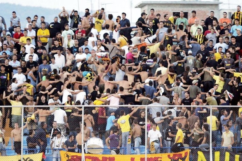 ΑΕΚ: Με οπαδούς στο Περιστέρι!