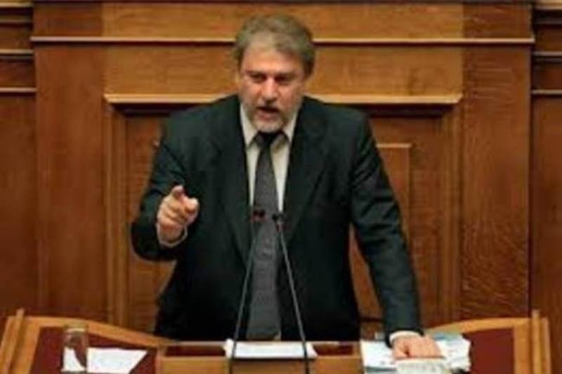 Μαριάς: Ο Στουρνάρας απαξιώνει πάλι τη Βουλή