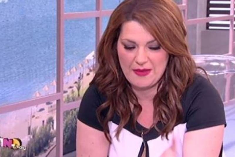 Κατερίνα Ζαρίφη: Μιλά για την Ελένη Μενεγάκη, τα Άχλα και την… μαντήλα!