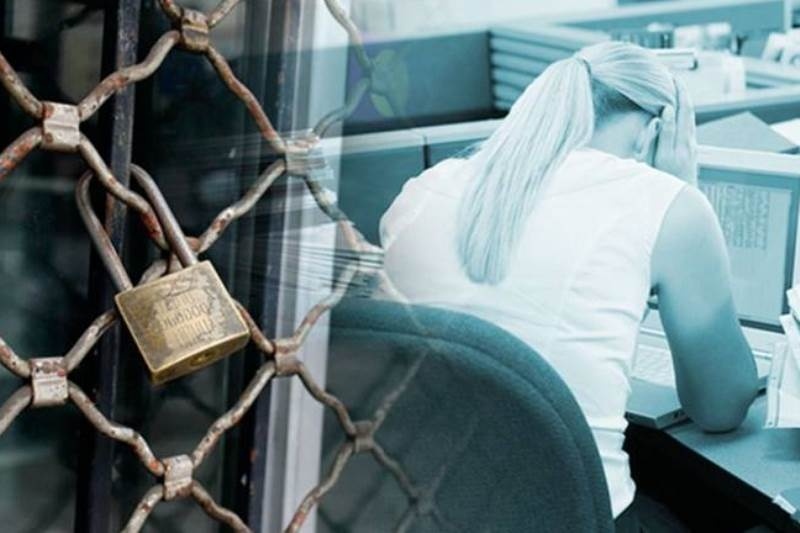 Ταφόπλακα στα δικαιώματα των εργαζομένων