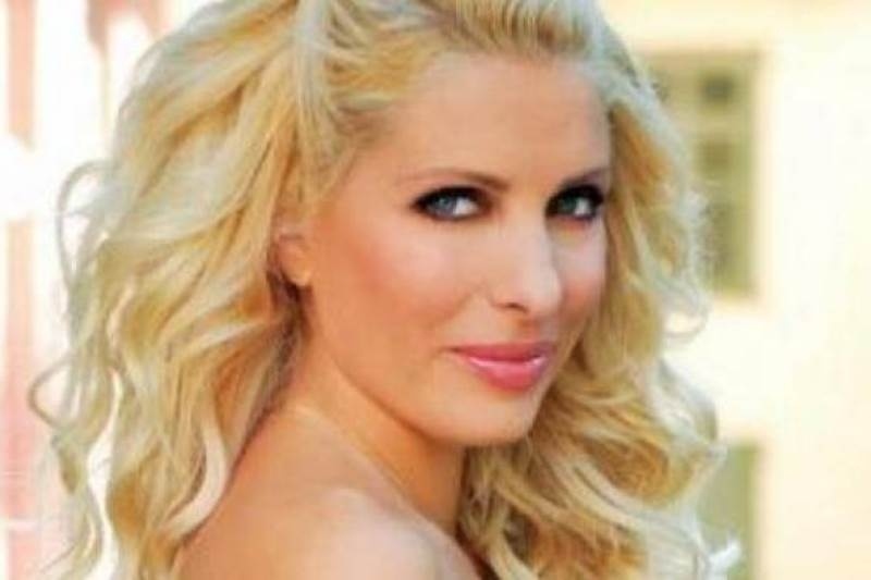 Η γκάφα της Ελένης Μενεγάκη on air!