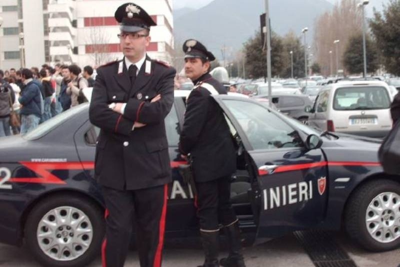 Πυροβολισμοί έξω από το πρωθυπουργικό γραφείο στη Ρώμη