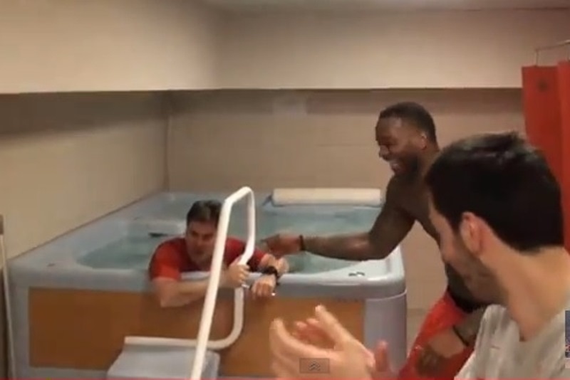 Ολυμπιακός: Έγκλημα και τιμωρία στα αποδυτήρια (video)