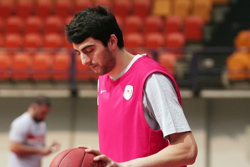 Ολυμπιακός: Ανησυχία για Σερμαντίνι