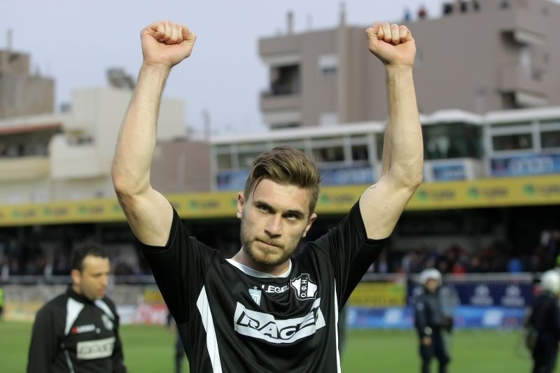 ΟΦΗ: «Πόρτα» στη Ντούισμπουργκ για Παπάζογλου