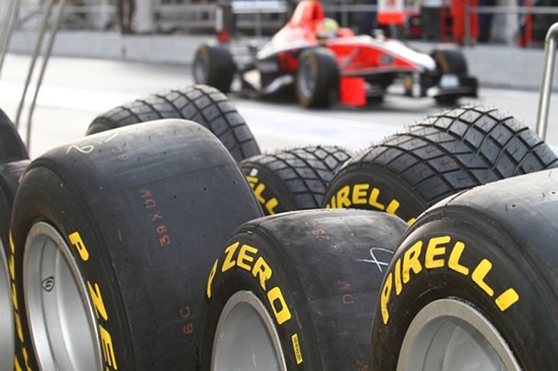 Pirelli: Διαψεύδει τις πιέσεις από τη Red Bull κι Έκλστοουν
