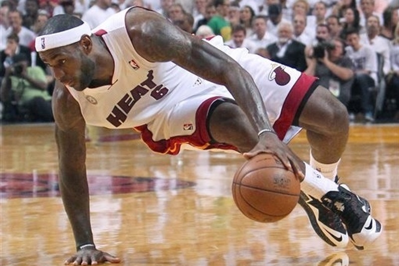 Μαϊάμι Χιτ: Η… μεγαλοπρέπεια του Λεμπρόν (videos)