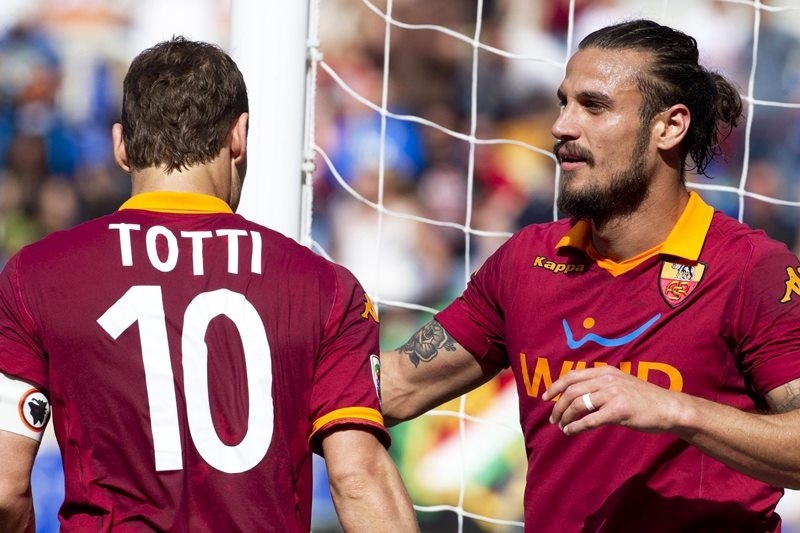 Οσβάλντο: «Eίσαι ανίκανος, τράβα πανηγύρισε με τη Λάτσιο»