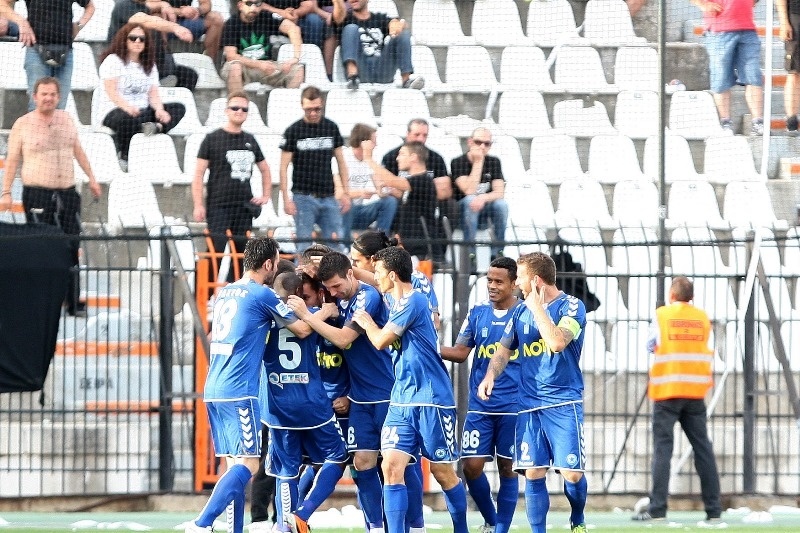 ΠΑΟΚ: Έντονες αποδοκιμασίες έξω από τα αποδυτήρια