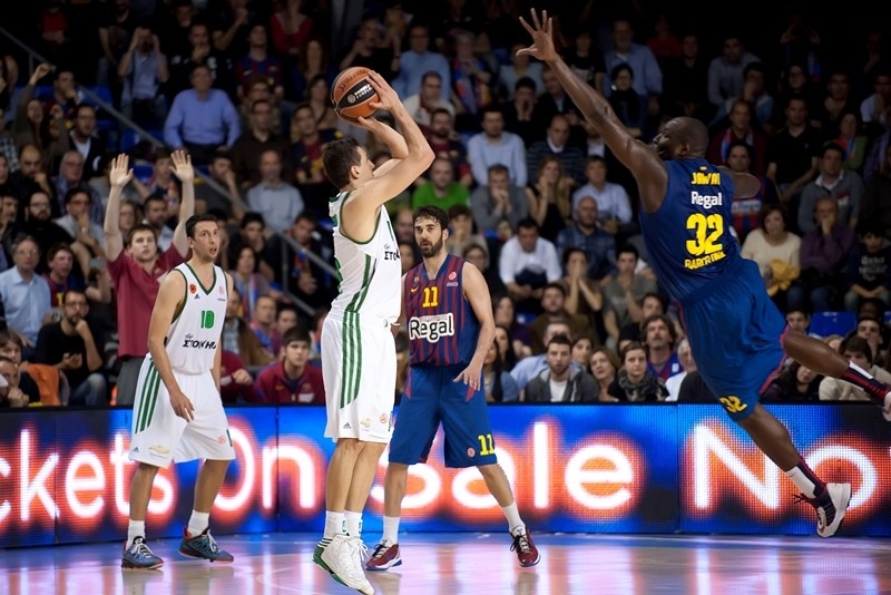 Παναθηναϊκός: Άλλη μια πρωτιά για Διαμαντίδη (video)