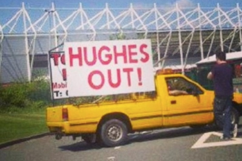 Στόουκ: Οπαδοί θέλουν να απολυθεί ο Χιουζ! (photos)