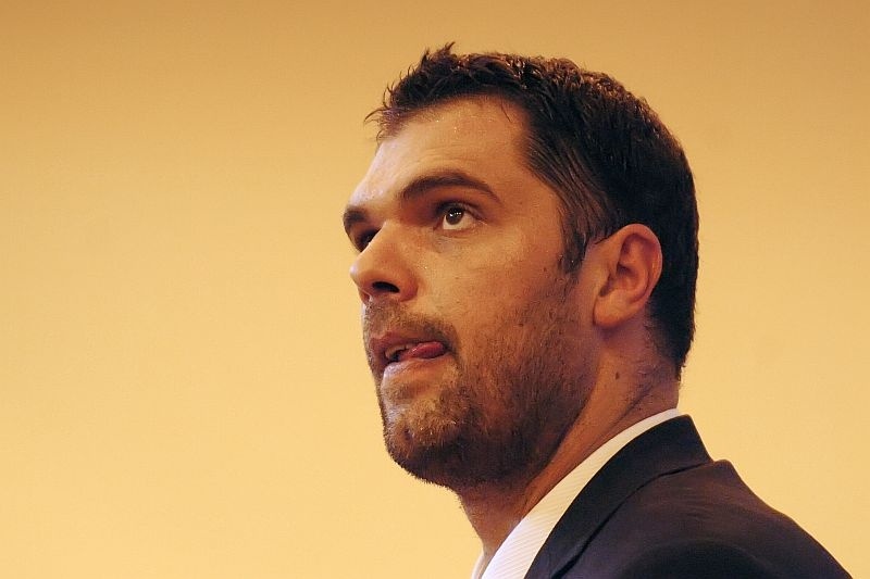 Παπανικολάου: «Δεν είναι… καφενείο η Εθνική»