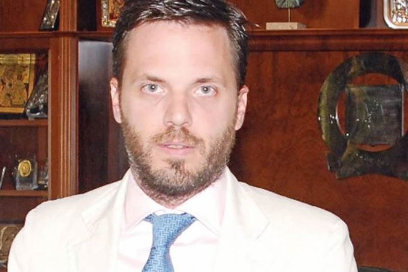 Τέλος εποχής για τον επίδοξο νέο Ωνάση