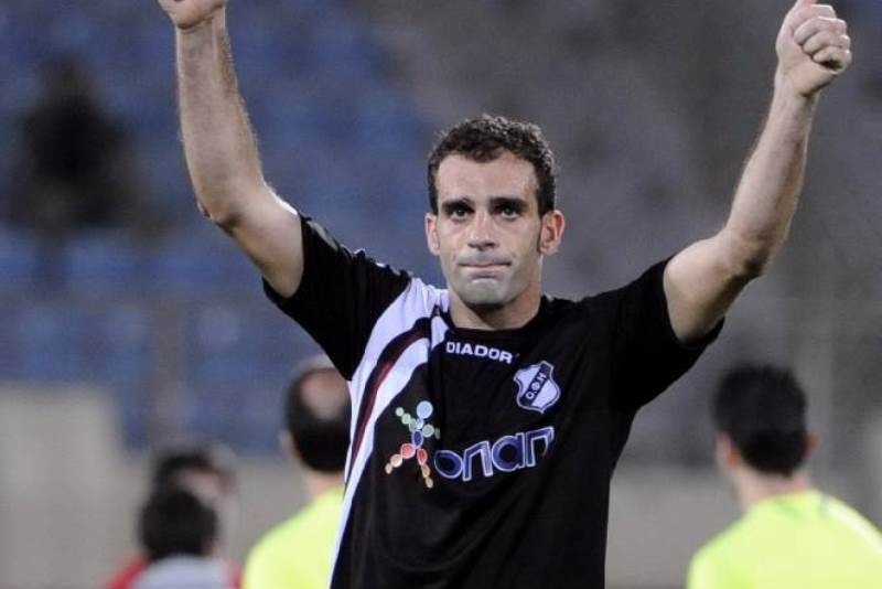 Oλυμπιακός: Παρέδωσε την άδειά του ο Ισά