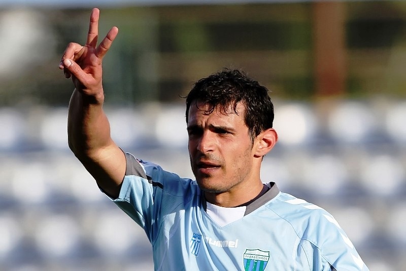 Απόλλων Σμύρνης: Εξετάζει και Κόρμπο