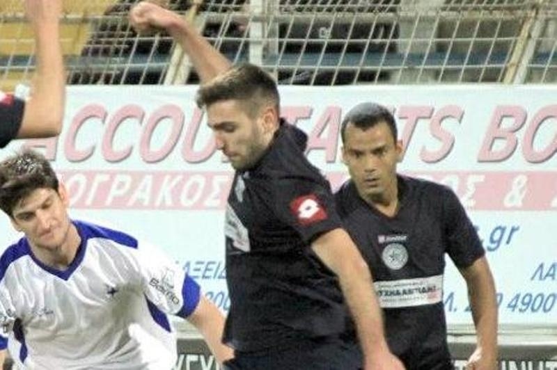 Αστέρας Βάρης: Έμεινε ο Σκουρλής