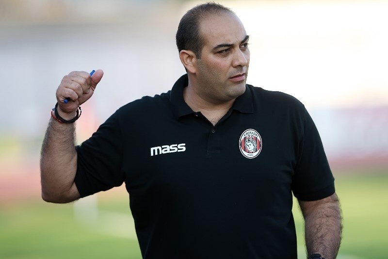 Απόλλων Καλαμαριάς: Ανανέωσε ο Παντζιαράς