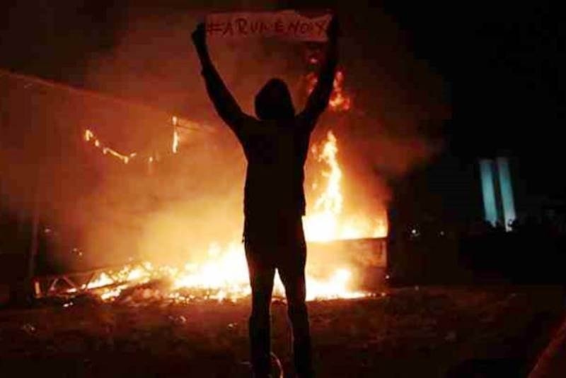 Αναβρασμός στη Βραζιλία - Νεκρός διαδηλωτής στο Σάο Πάολο