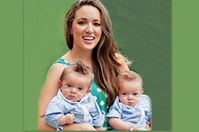 Η Καλομοίρα μας συστήνει τους γιους της Νίκο και Δημήτρη!