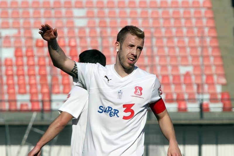 Πανσερραϊκός: «Τελειώνει» ο Ντα Κόστα