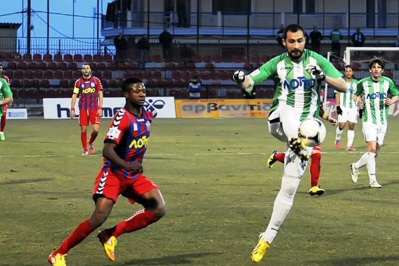 ΟΦΗ: Μια «ανάσα» από Σερφά