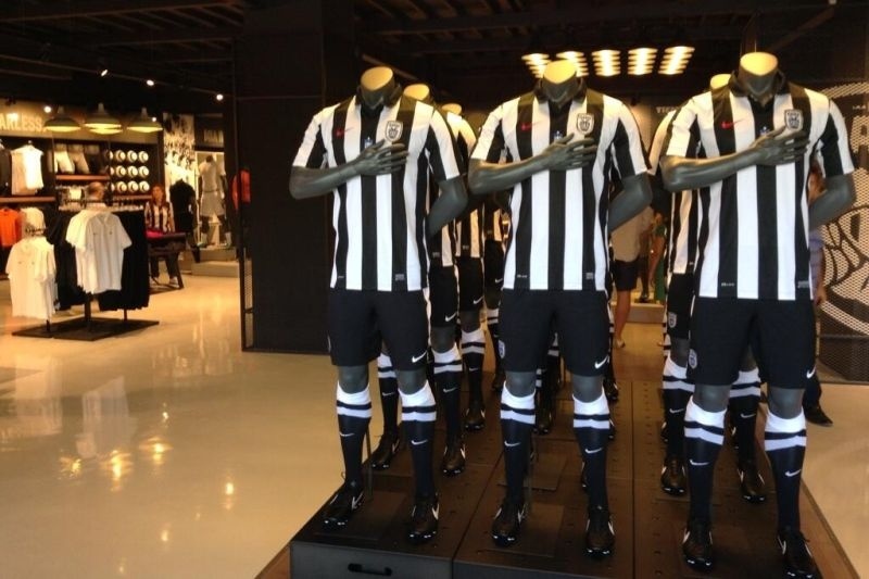 ΠΑΟΚ: Άνοιξε τις πύλες της η νέα μπουτίκ (photos)