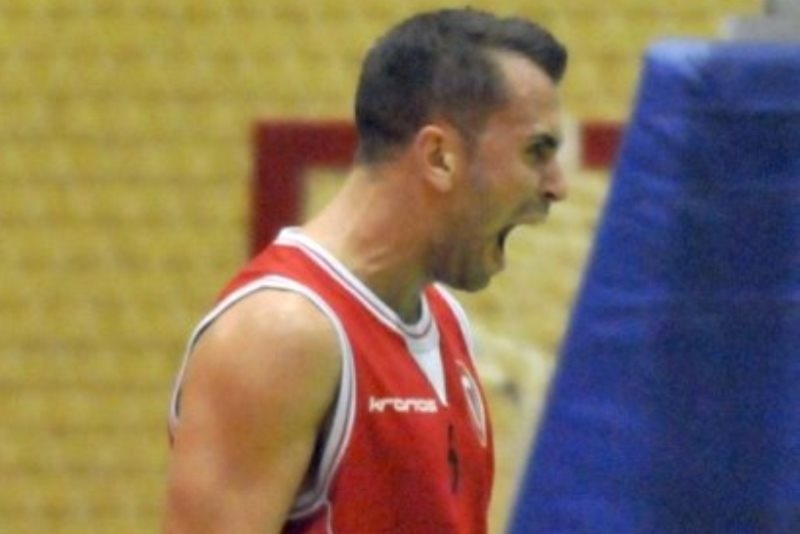 Παγκράτι: Ανανέωσε ο Βασιλόπουλος