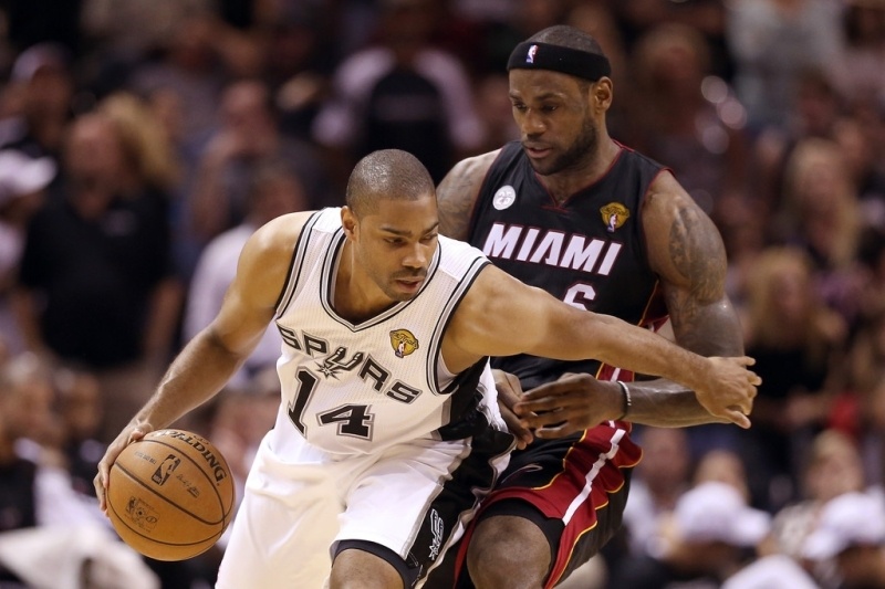 Σαν Αντόνιο Σπερς: Ελεύθερος ο Γκάρι Νιλ