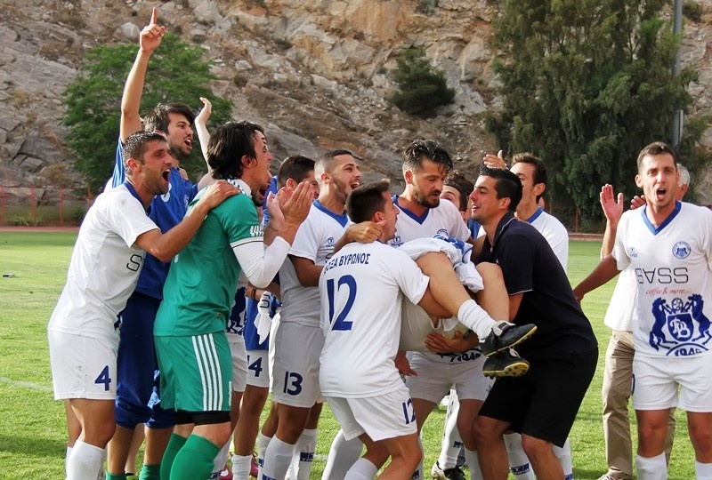 Δόξα Βύρωνα: Έκλεισε Σαλαπάτα