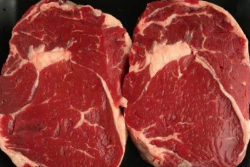 Μετέφερε με το αυτοκίνητο και εκτός ψύξης 110 κιλά κρέας!