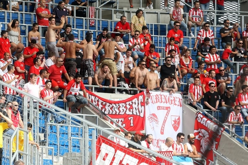 Ολυμπιακός: Η κερκίδα με Χόφενχαϊμ (video)