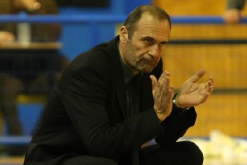 Ίκαρος: Με Καλαφατάκη και στη Χαλκίδα