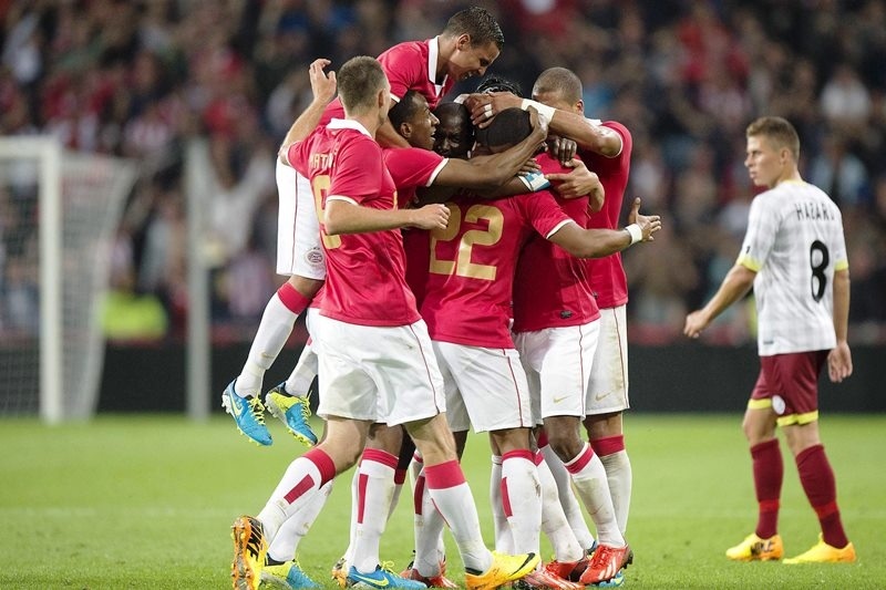 «Καθάρισε» η Αίντχόφεν